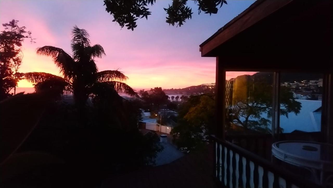 Independent Quaint Flat, Close To Beach ケープタウン エクステリア 写真